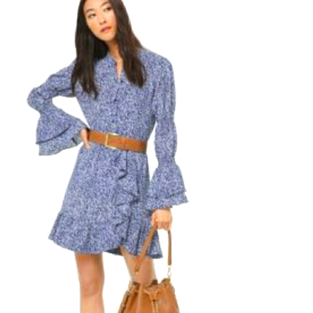 MICHAEL KORS Matching Crepe Blouse and Skirt Set